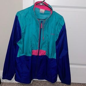 Women’s Columbia wind breaker